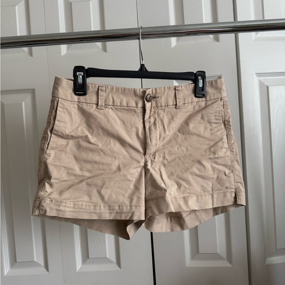 Old Navy Tan Cargo Shorts for Casual Wear